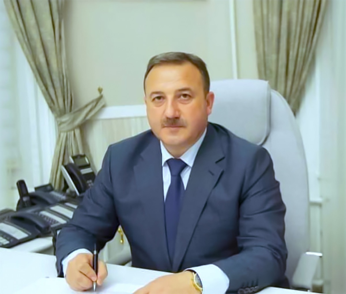 Электроэнергетика Азербайджана  вчера и сегодня, Председатель ОАО «Азеришыг»  Вугар Ахмадов